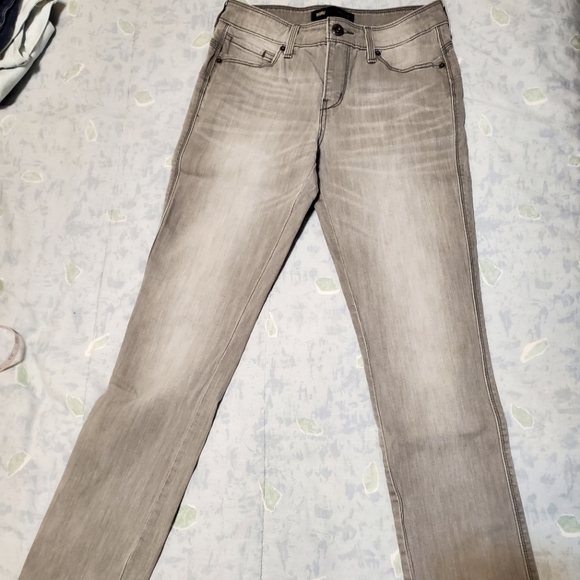 Levi's grey skinny jeans - Picture 1 of 7